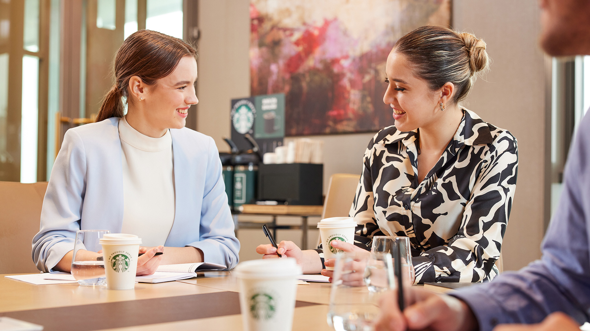 매일 아침 집앞에서<br>  만나는 나만의 카페